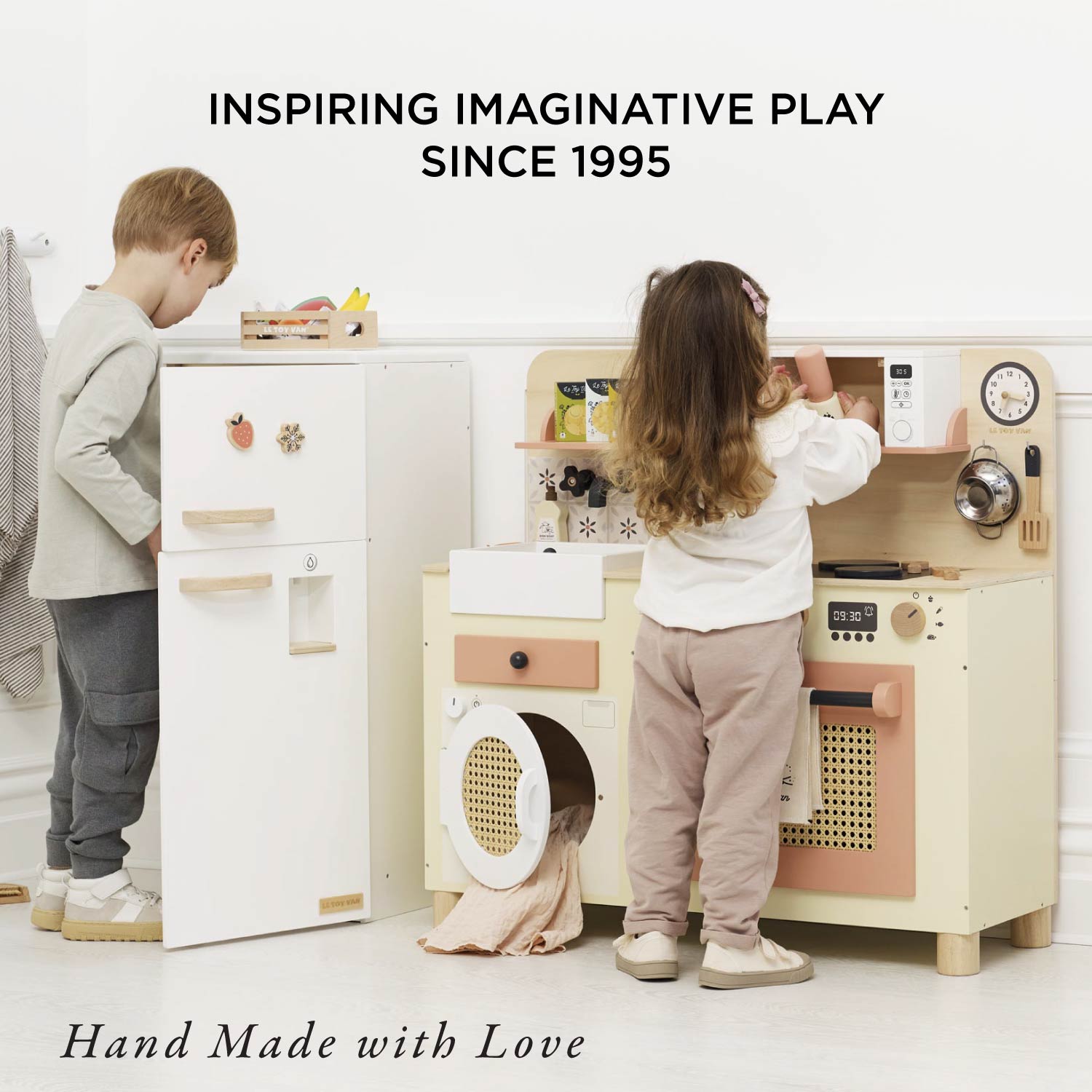 Rattan Kitchen Play Set