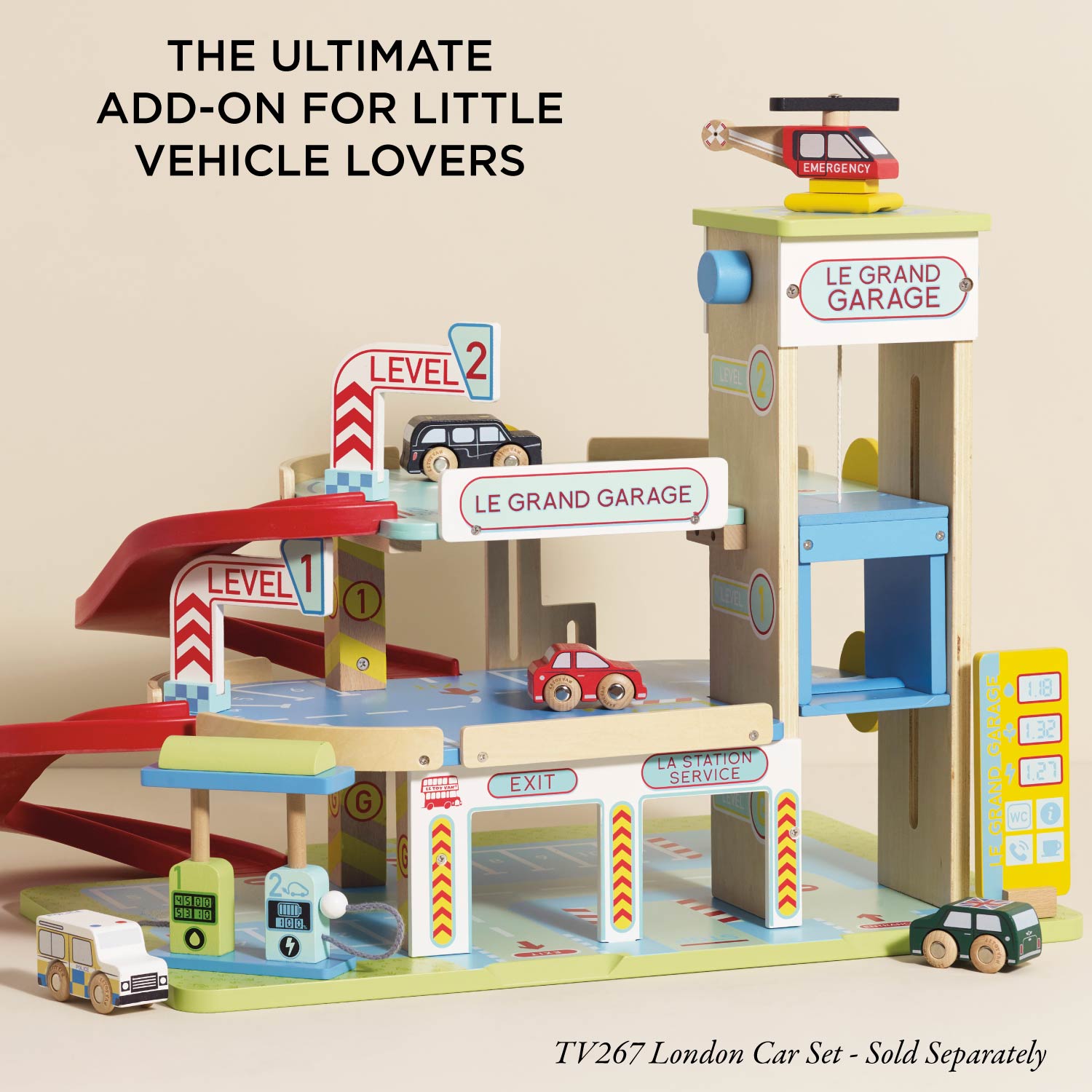 Le Grand Wooden Garage